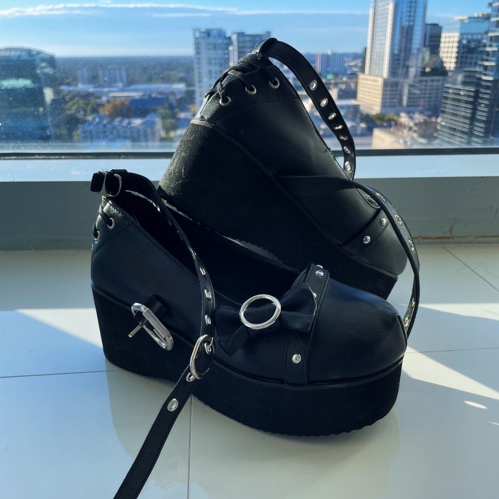 Buckle and Bow Decor Mary Jane Shoes